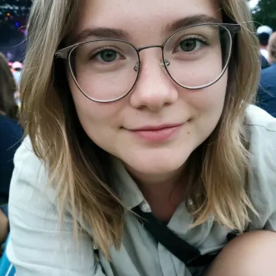 Полина